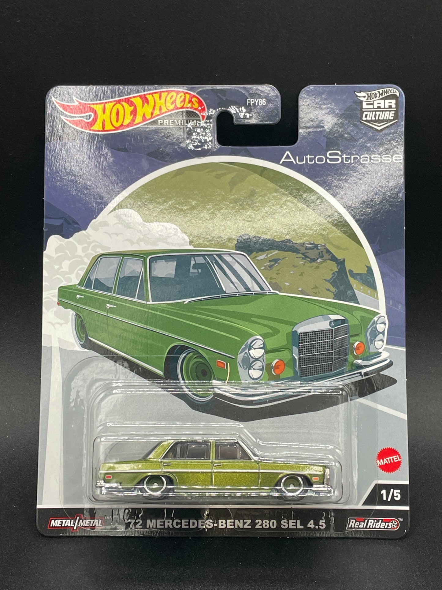 HOT WHEELS 2022 CAR CULTURE AUTO STRASSE - 72 MERCEDES BENZ 280 SEL 4.5