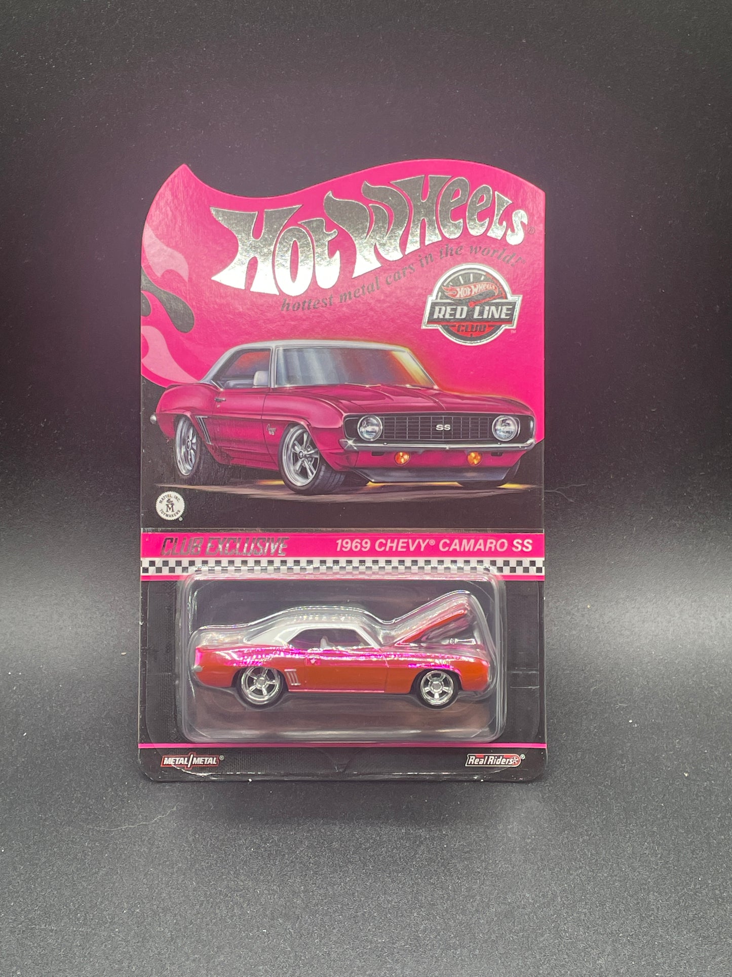 Hot Wheels 2024 LA Convention 1969 Chevy Camaro SS Pink Party Car - New in Protector
