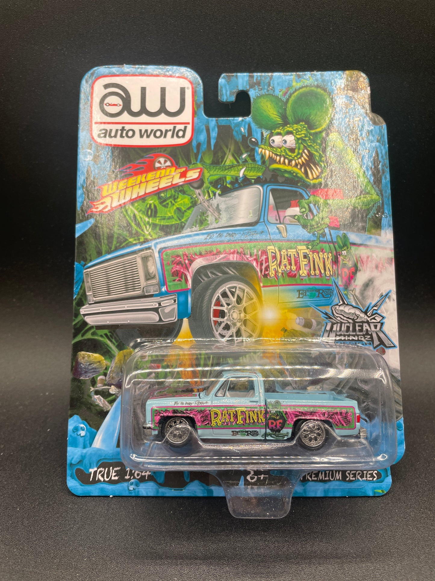 Auto World 1:64 1983 Chevrolet Silverado Custom Rat Fink Limited Edition Blue