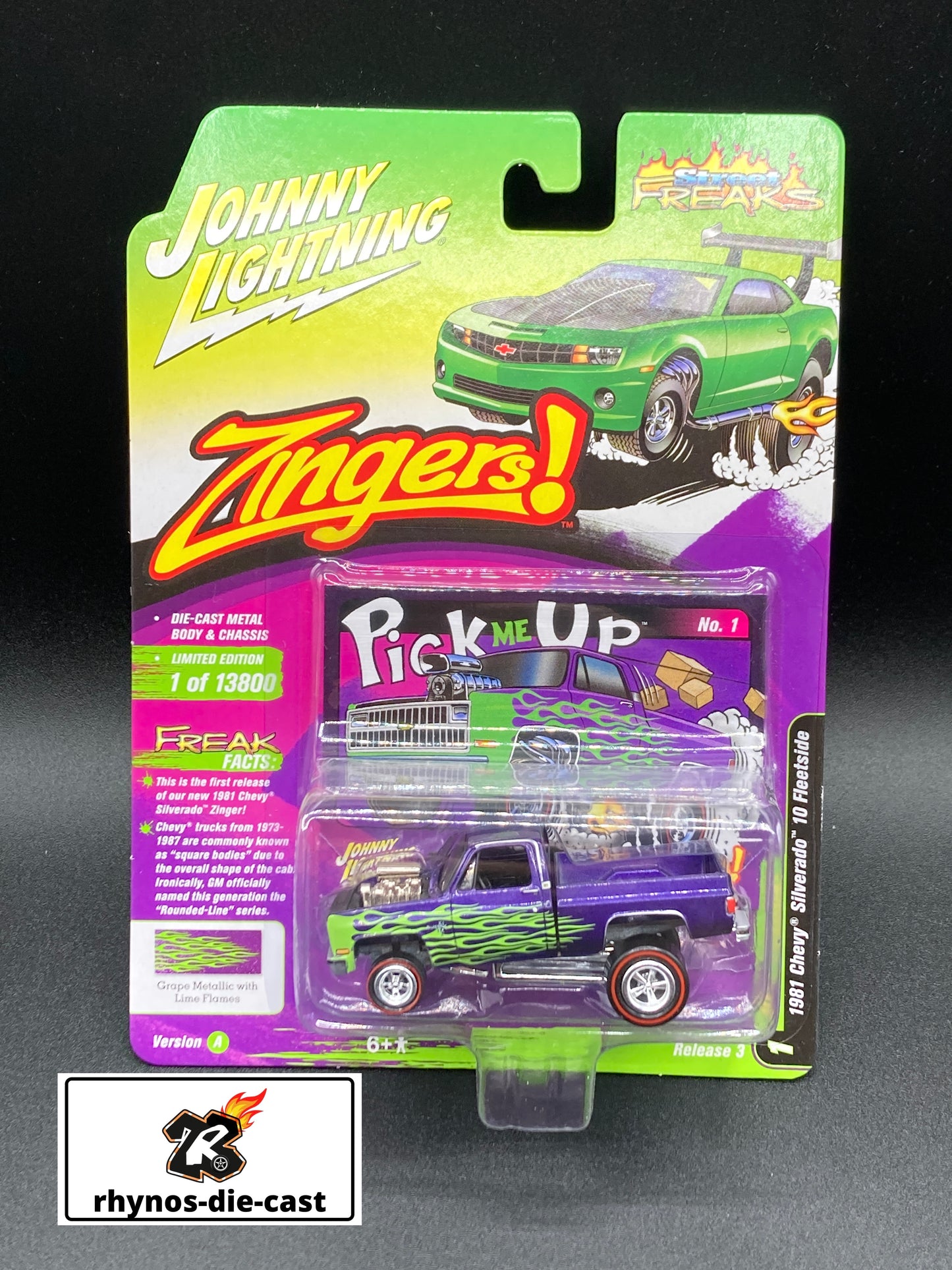 Johnny Lightning Chevy Cheyenne 10 1981 Zingers Purple JLSF021 A 1:64 SQUARE BODY TRUCK