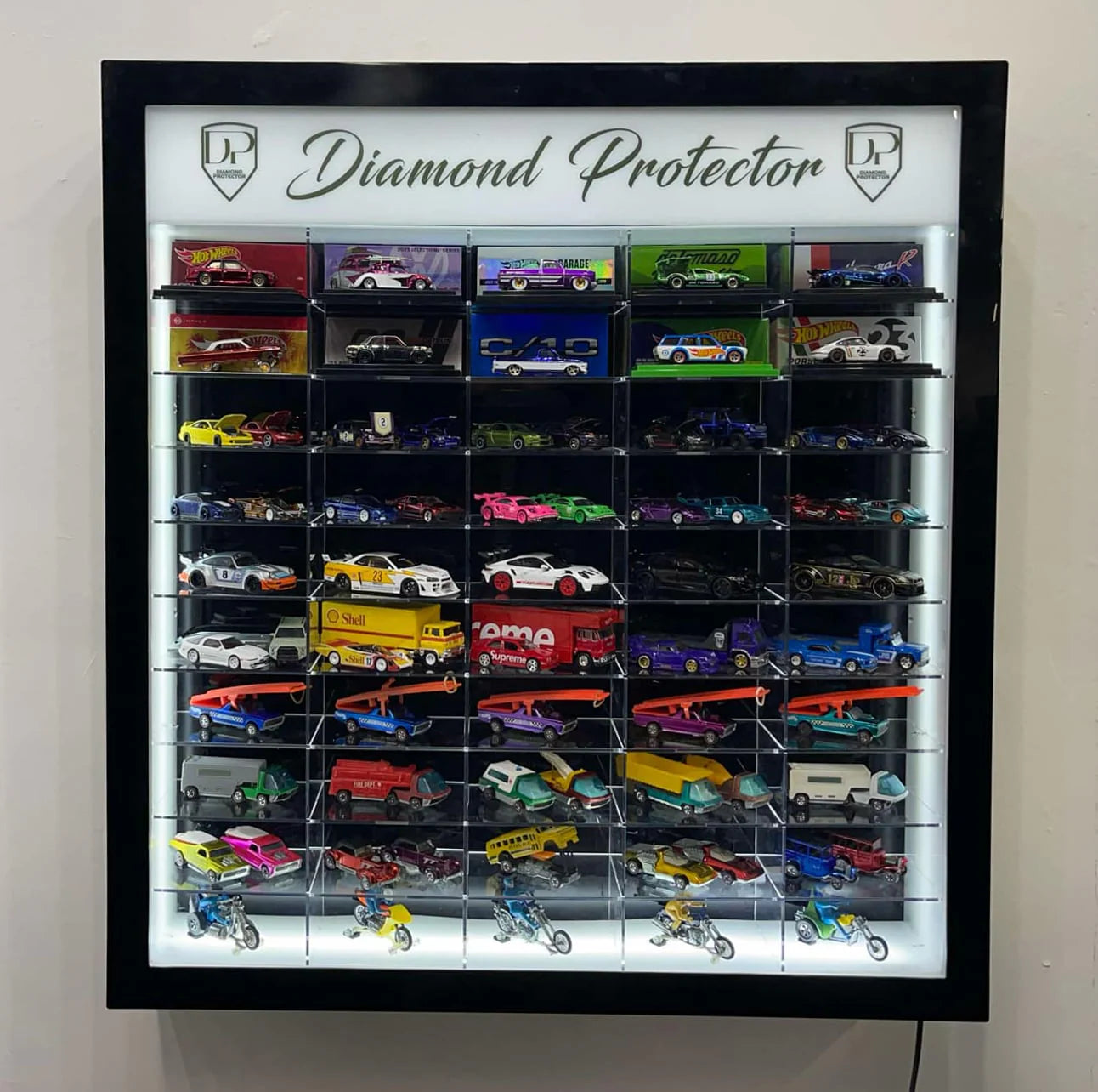 Diamond Protector 50 Car LED Wall Mount Display - Diamond Protector