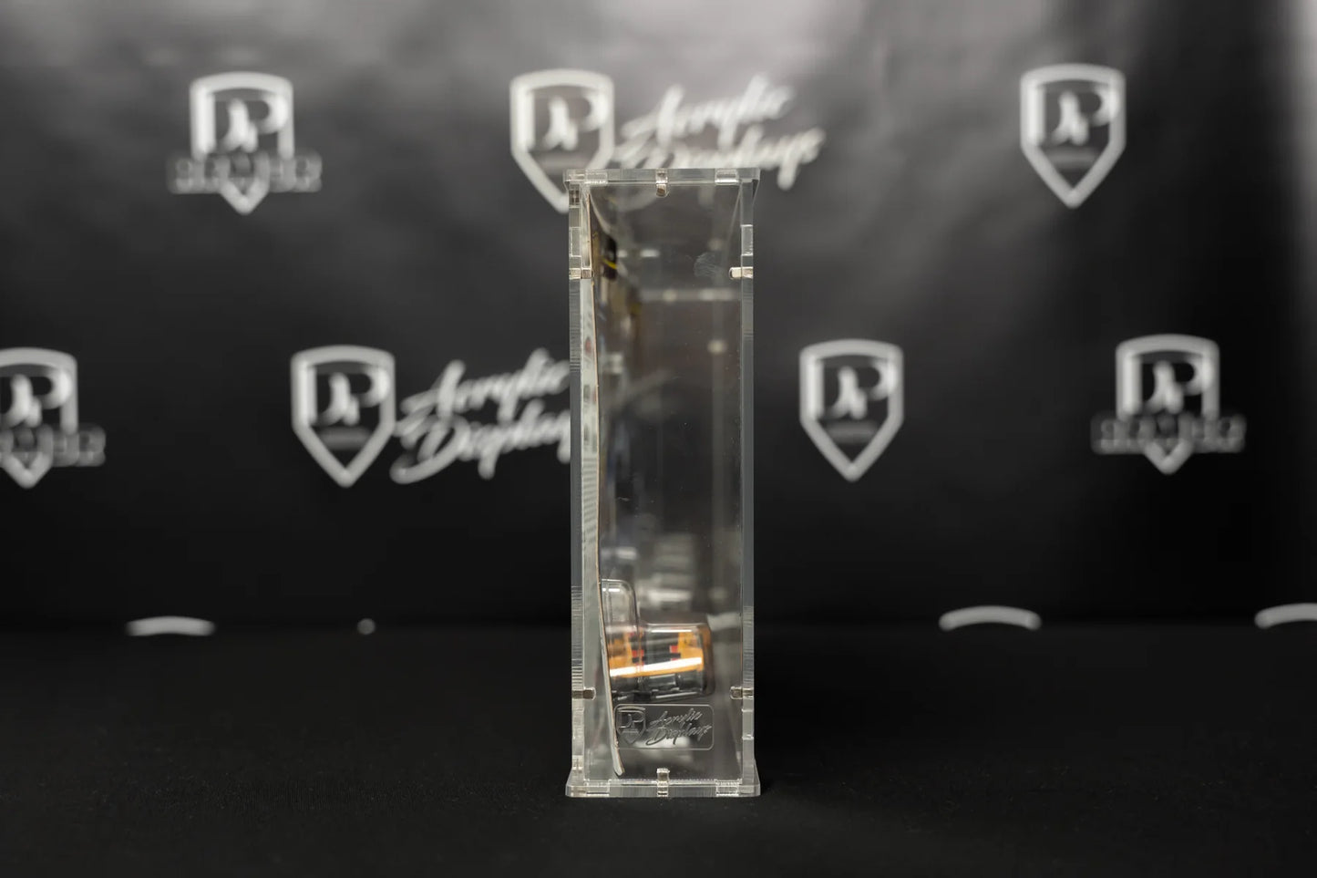 Hot Wheels Premium 2-Car Acrylic Display 2 Pack (WC-2) - Diamond Protector