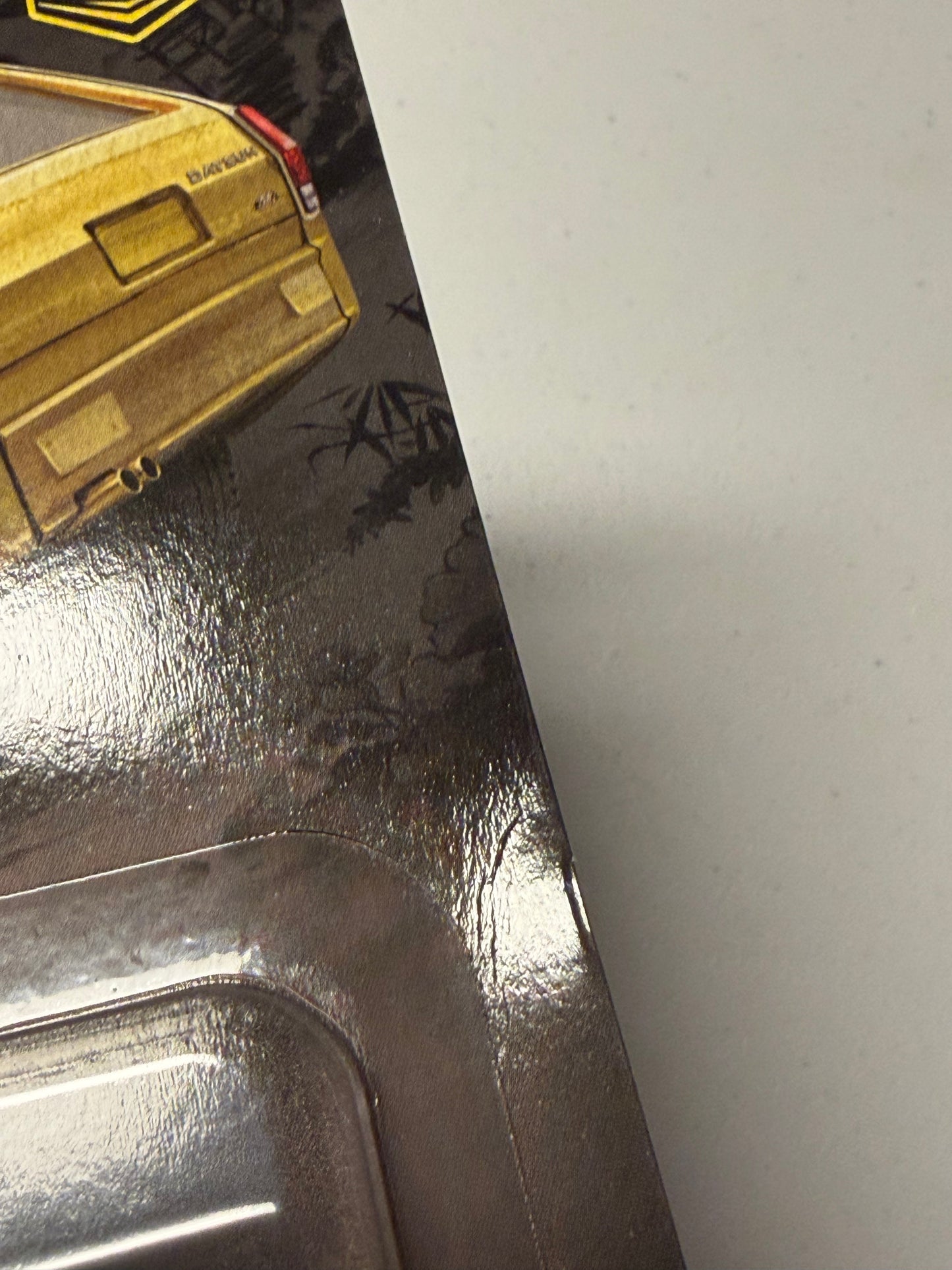 Hot Wheels Japan Historics 5 - 2026 - Datsun 510 Wagon Hot Wheels Premium Chase 0/5 - Slight crease