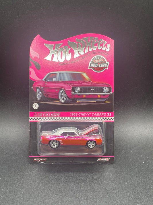 Hot Wheels 2024 LA Convention 1969 Chevy Camaro SS Pink Party Car - New in Protector