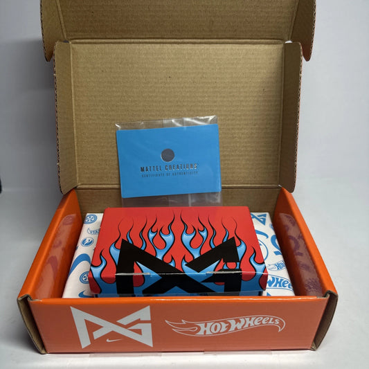 Hot Wheels Paul George x Nike x Hot Wheels Circle Tracker 2022 Collab Diecast