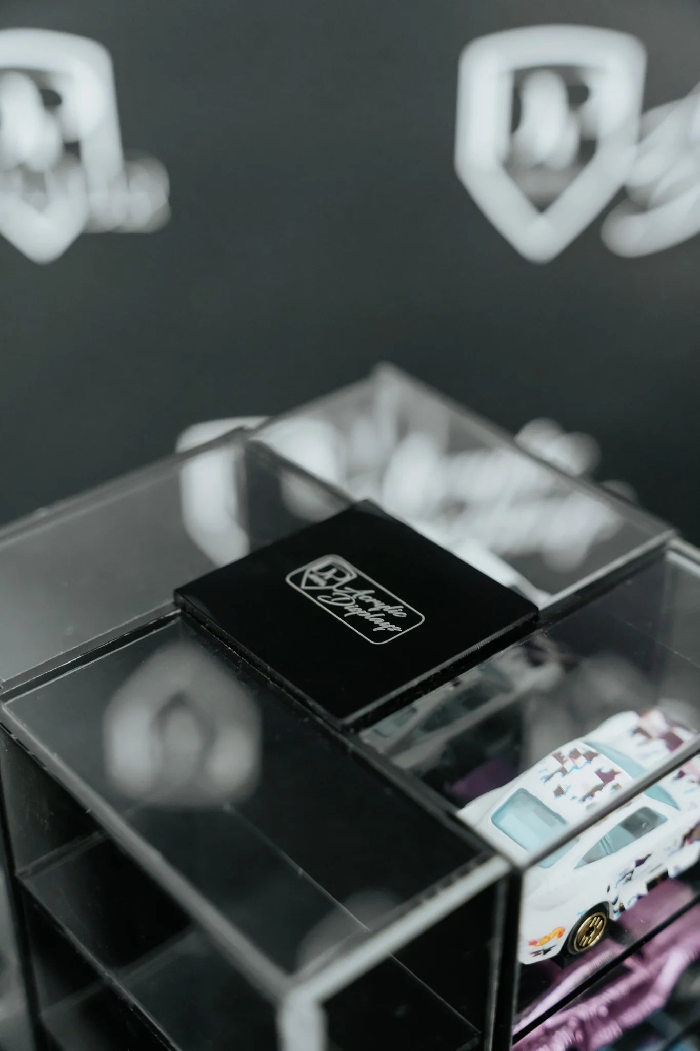 40-Car Spinning Acrylic Display - Diamond Protector