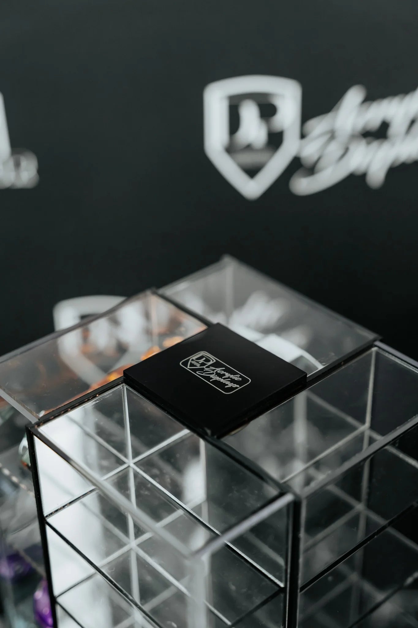 40-Car Spinning Acrylic Display - Diamond Protector